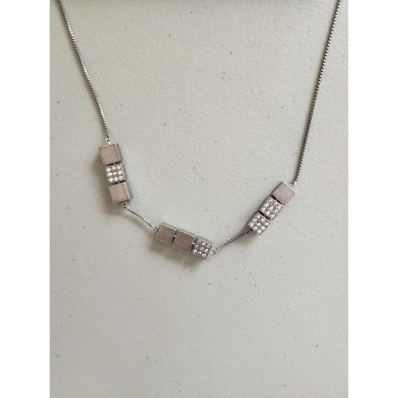 NWT Swarovski Crystallized 5577710 Necklace Cube - Picture 3 of 6